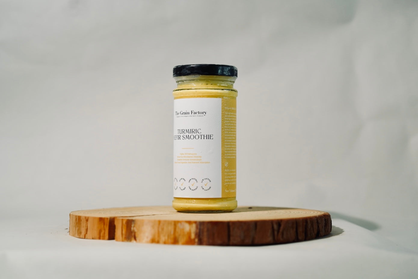 Turmeric kefir smoothie